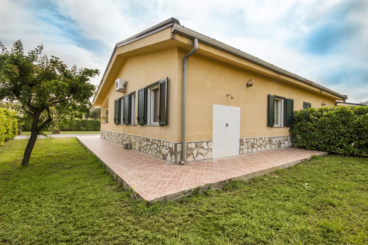 Case Vacanze Paradise Beach Vicino Cefalu Piscina Aperta Campofelice Di Roccella Zewnętrze zdjęcie