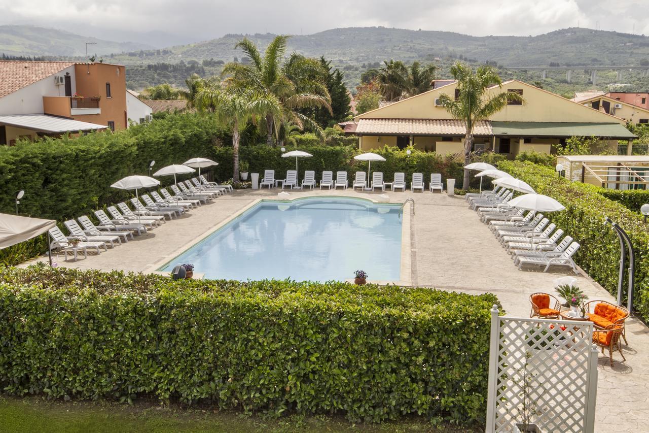 Case Vacanze Paradise Beach Vicino Cefalu Piscina Aperta Campofelice Di Roccella Zewnętrze zdjęcie