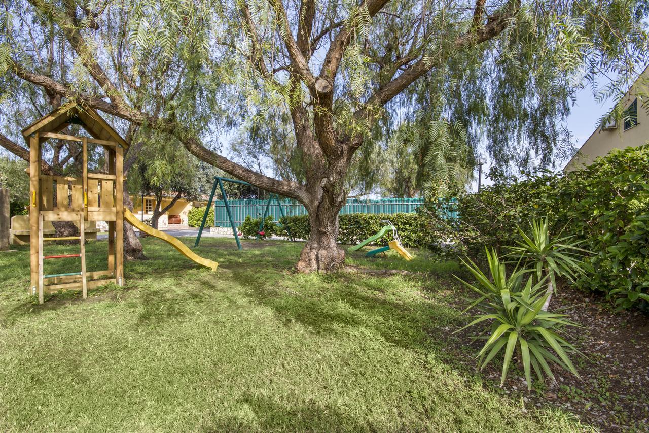 Case Vacanze Paradise Beach Vicino Cefalu Piscina Aperta Campofelice Di Roccella Zewnętrze zdjęcie